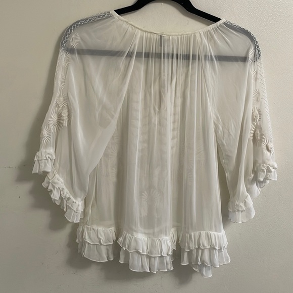 anthropologie Akemi + kin white embroidery boho ruffle sleeves sheer top size xs - Picture 6 of 7